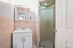 59-11 Fresh Pond Rd, Maspeth, NY 11378 - Photo 9