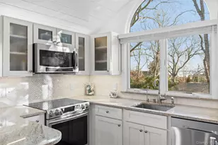 67 North Rd, Hampton Bays, NY 11946 - Photo 7