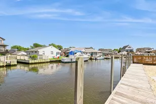 282 S Ketcham Ave, Amityville, NY 11701 - Photo 11