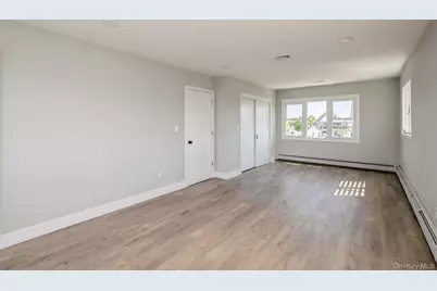 282 S Ketcham Avenue, Amityville, NY 11701 - Photo 23