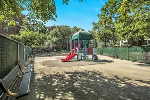 139-15 83 Ave, Briarwood, NY 11435 - Photo 19