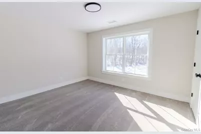 29 Hubbard Road, Middletown, NY 10940 - Photo 23