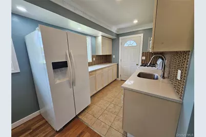 30 Eugene Drive, Kings Park, NY 11754 - Photo 15