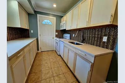 30 Eugene Drive, Kings Park, NY 11754 - Photo 13