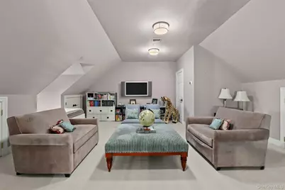 2 Cerf Lane, Mount Kisco, NY 10549 - Photo 37