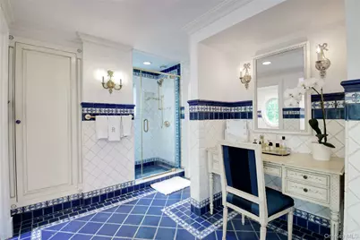 25 The Oaks, Roslyn, NY 11576 - Photo 23