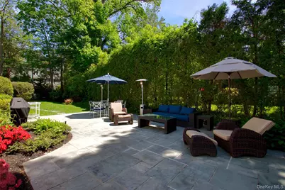 25 The Oaks, Roslyn, NY 11576 - Photo 35