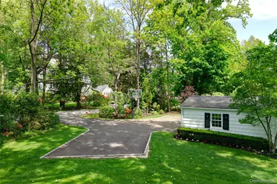 25 The Oaks, Roslyn, NY 11576 - Photo 37