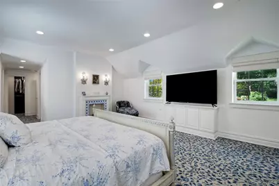 25 The Oaks, Roslyn, NY 11576 - Photo 21