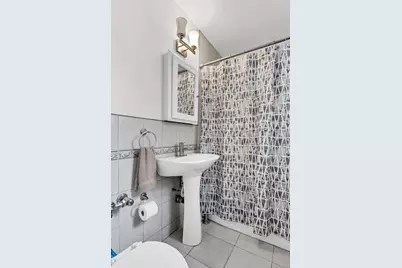 640 W 231 Street #2B, Bronx, NY 10463 - Photo 25