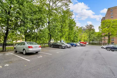 640 W 231 Street #2B, Bronx, NY 10463 - Photo 35