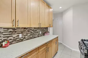 640 W 231st St, Bronx, NY 10463 - Photo 11