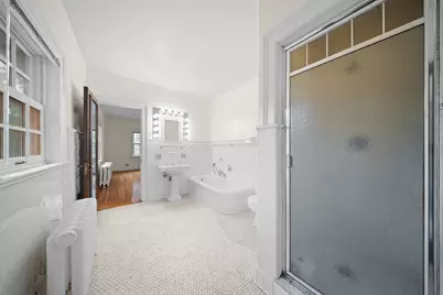 681 W 231st Street, Bronx, NY 10463 - Photo 15