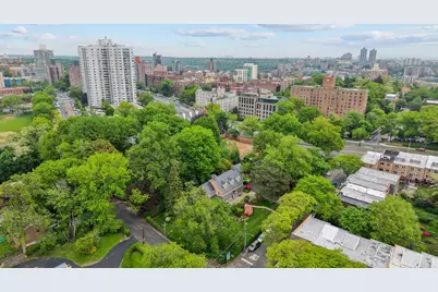 681 W 231st Street, Bronx, NY 10463 - Photo 29