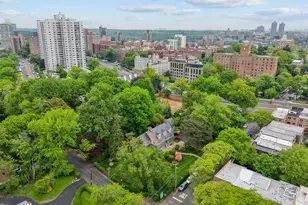 681 W 231st St, Bronx, NY 10463 - Photo 29