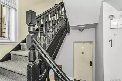 34-21 9 Street, Astoria, NY 11106 - Photo 5