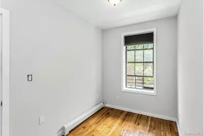 34-21 9 Street, Astoria, NY 11106 - Photo 19