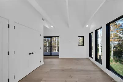 78 Walker Avenue, Sag Harbor, NY 11963 - Photo 23