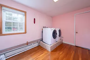 19 Reynal Rd, White Plains, NY 10605 - Photo 9