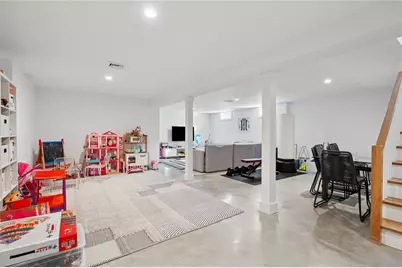 75 Saint Andrews Road, Southampton, NY 11968 - Photo 21