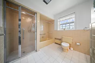 10-08 Shore Rd, Douglaston, NY 11363 - Photo 23