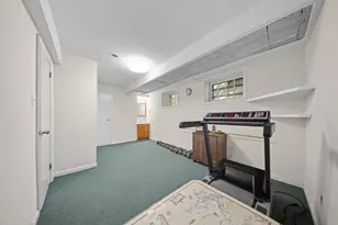 10-08 Shore Rd, Douglaston, NY 11363 - Photo 33