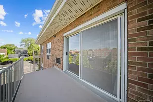 90 S Park Ave, Rockville Centre, NY 11570 - Photo 21