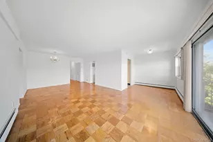 90 S Park Ave, Rockville Centre, NY 11570 - Photo 7