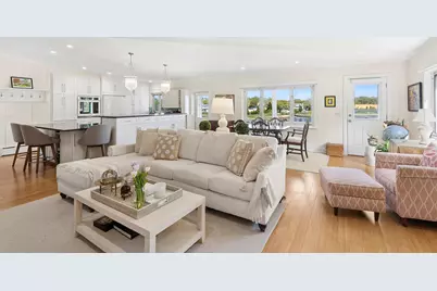 47 Rampasture Road #Apt. M, Hampton Bays, NY 11946 - Photo 7