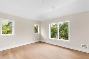 26 Pine Tree Rd, Southampton, NY 11968 - Photo 17