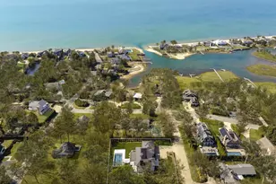 26 Pine Tree Rd, Southampton, NY 11968 - Photo 3