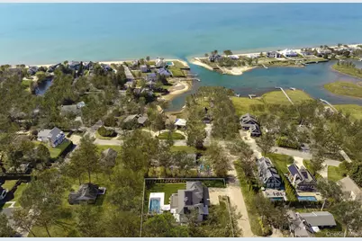 26 Pine Tree Road, Southampton, NY 11968 - Photo 3