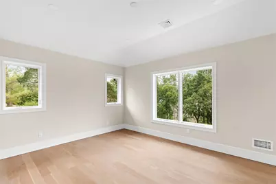 26 Pine Tree Road, Southampton, NY 11968 - Photo 17