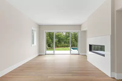 26 Pine Tree Road, Southampton, NY 11968 - Photo 13