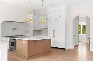 26 Pine Tree Rd, Southampton, NY 11968 - Photo 11