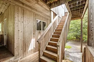 1806 County Rd 39, Southampton, NY 11968 - Photo 11