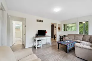 1806 County Rd 39, Southampton, NY 11968 - Photo 5