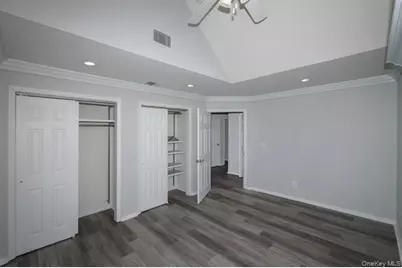 01 Overlook Drive #01, Farmingville, NY 11738 - Photo 9