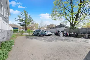 101 Baldwin Rd, Hempstead, NY 11550 - Photo 17