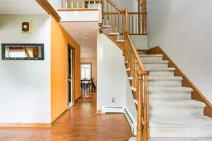 1 Davis Ct, Hopewell Junction, NY 12533 - Photo 3