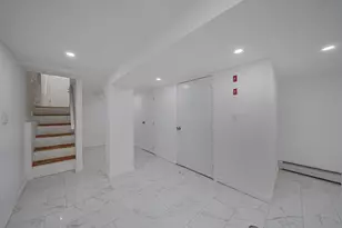 92-17 92nd St, Woodhaven, NY 11421 - Photo 19