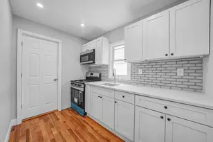 92-17 92nd St, Woodhaven, NY 11421 - Photo 13