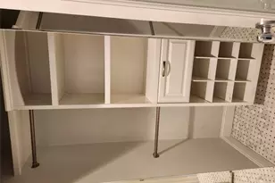 1 Bengeyfield Dr, East Williston, NY 11596 - Photo 11