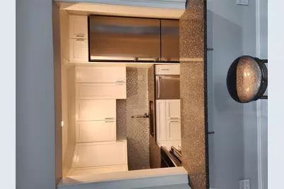 1 Bengeyfield Drive #2G, East Williston, NY 11596 - Photo 9