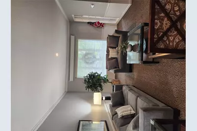 1 Bengeyfield Drive #2G, East Williston, NY 11596 - Photo 3