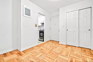 2244 Bronx Pk E, Bronx, NY 10467 - Photo 9