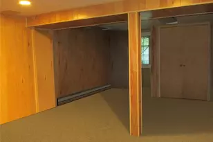 13 Surrey Ln, New Hyde Park, NY 11040 - Photo 11