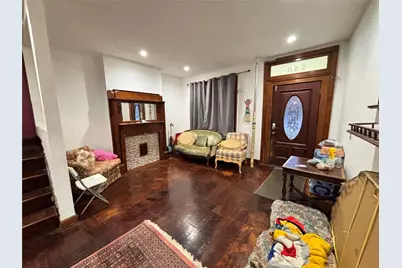 556 Van Cortlandt Park Avenue, Yonkers, NY 10705 - Photo 3