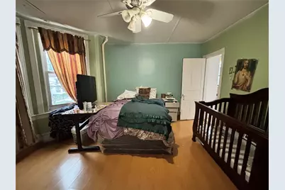 556 Van Cortlandt Park Avenue, Yonkers, NY 10705 - Photo 11