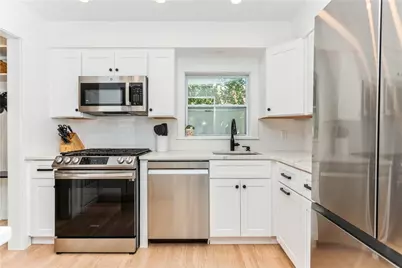 24 Wappanocca Avenue #A, Rye, NY 10580 - Photo 7